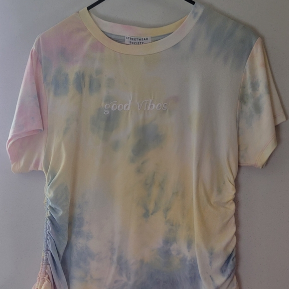 Streetwear Society Youth Tie-Dye "Good Vibes" Shirt, Size L - Picture 1 of 8